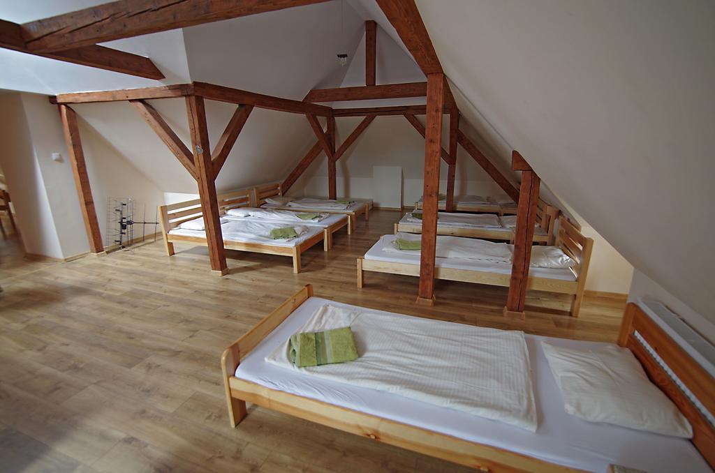 Hotelik Hermes Pieniezno Экстерьер фото
